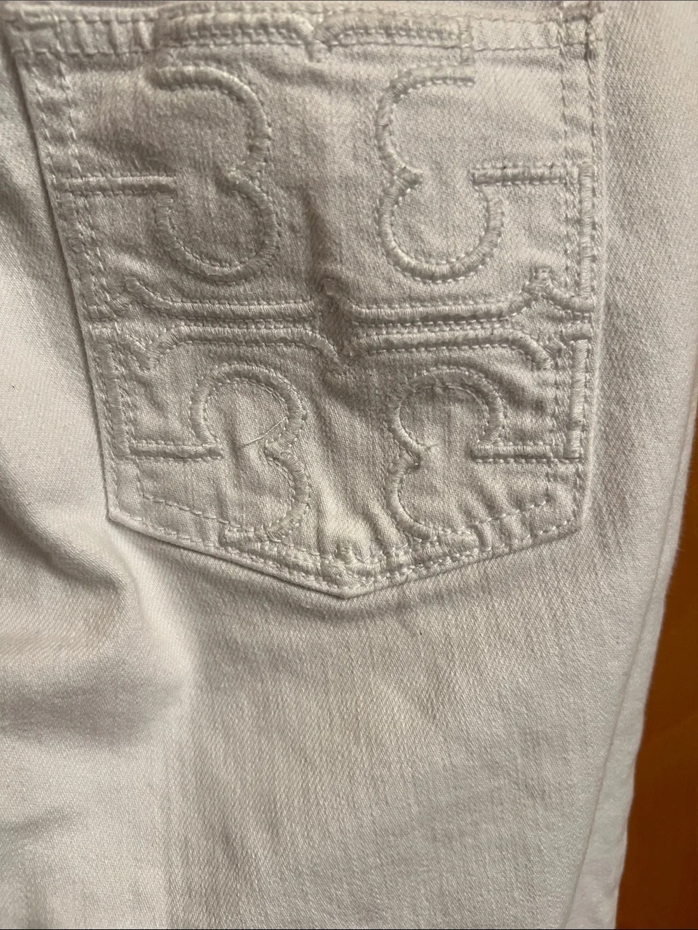 Pre-Owned White Tory Burch Women’s Jeans - Classic Tory Boot Waist 25